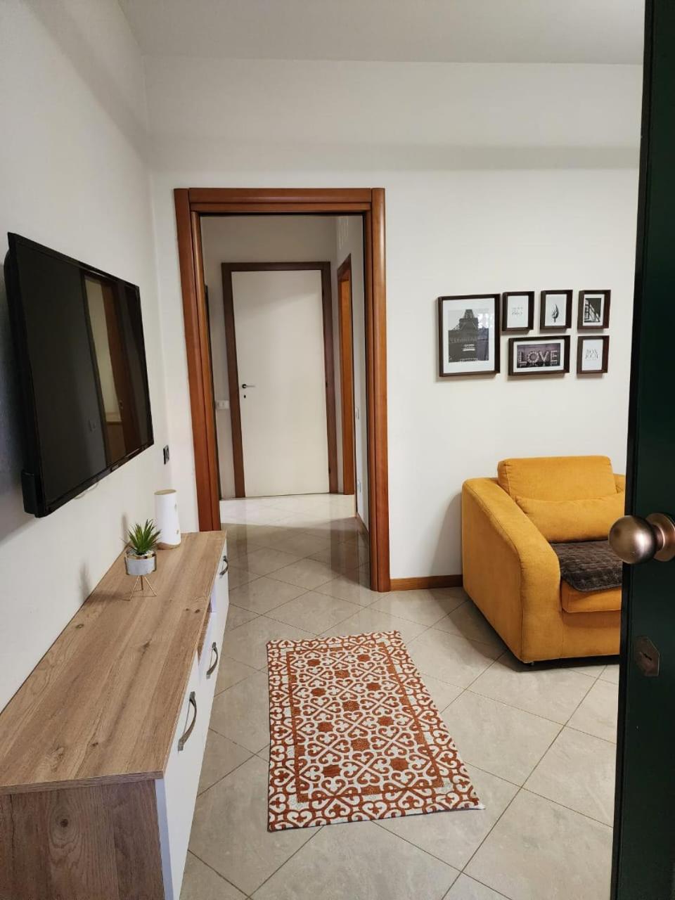Vila 29A Tirana Exterior foto